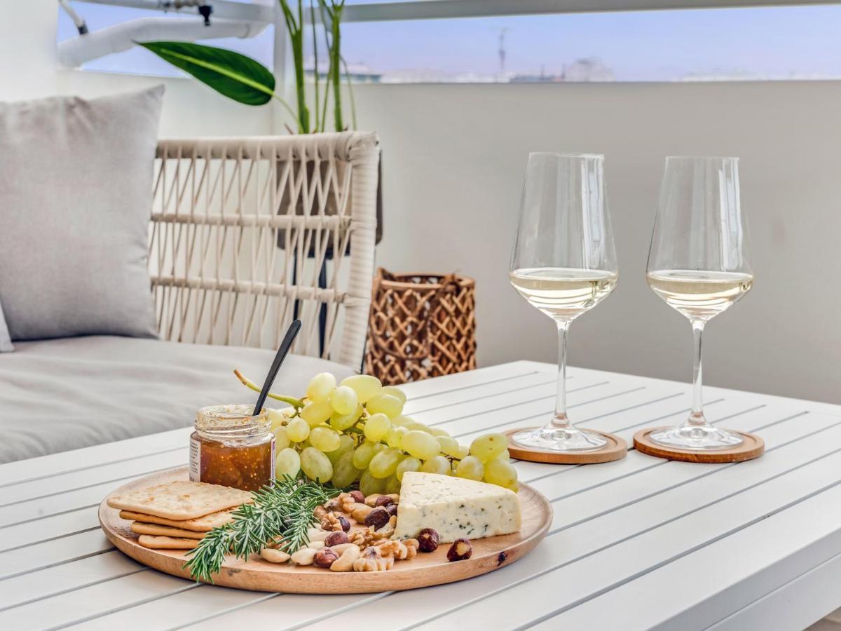 Sanders Coral Court Penthouse - Cute 3-Bedroom Apartment With Balcony Limassol Exterior photo
