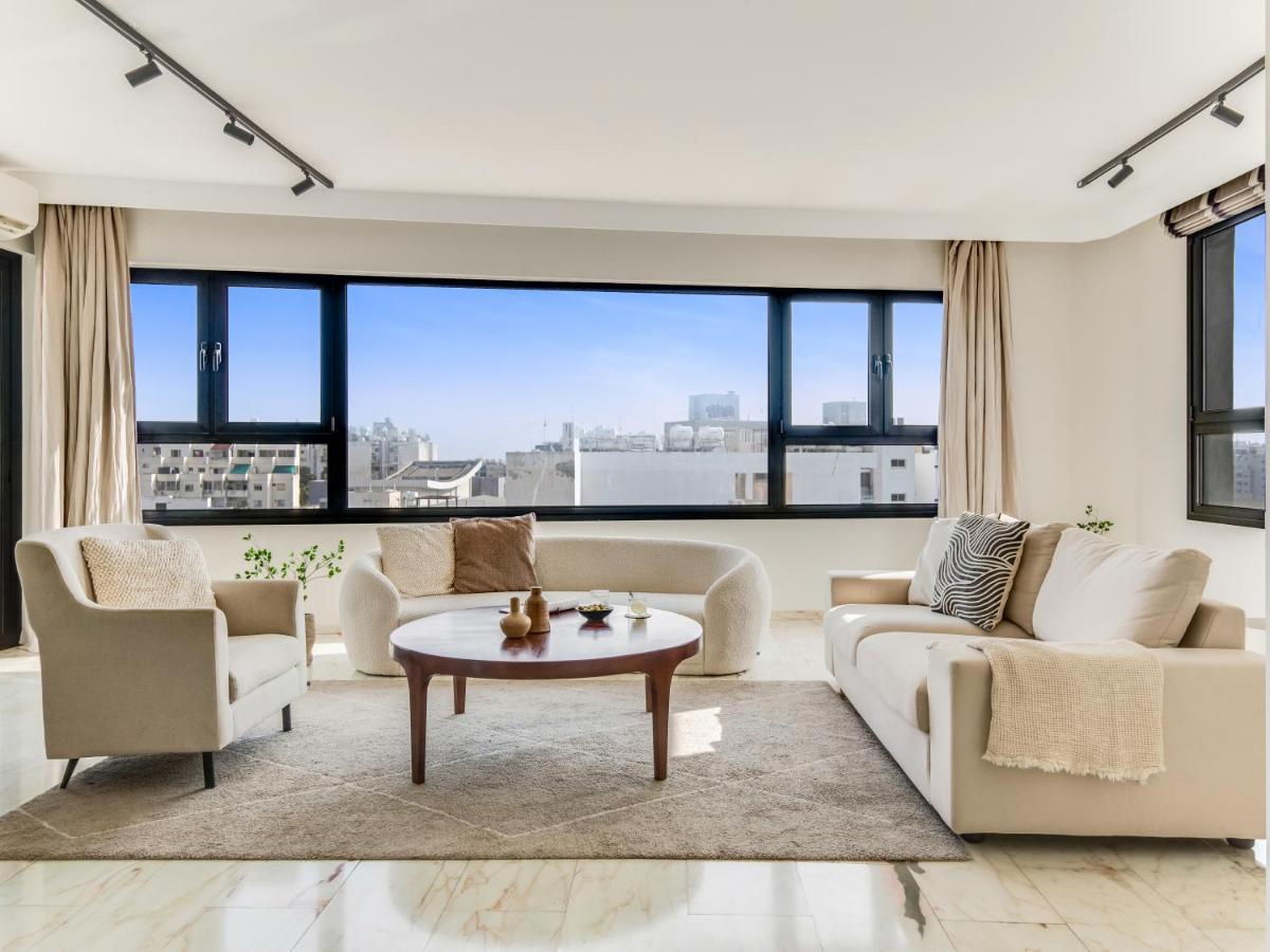 Sanders Coral Court Penthouse - Cute 3-Bedroom Apartment With Balcony Limassol Exterior photo